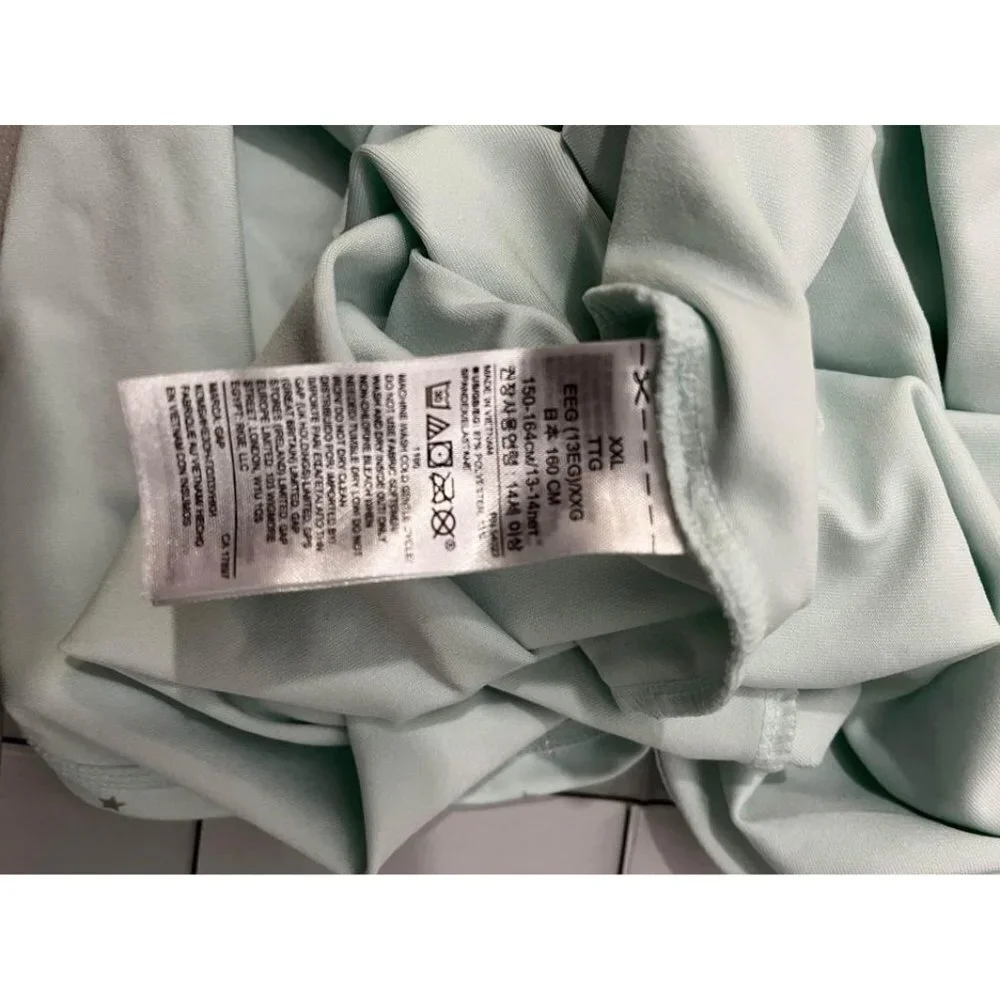 Gap fit Fast Dry Athletic Dress Size Kids XXL